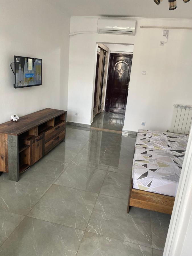 Casa Cojocaru Bed & Breakfast Turnu Magurele Bagian luar foto